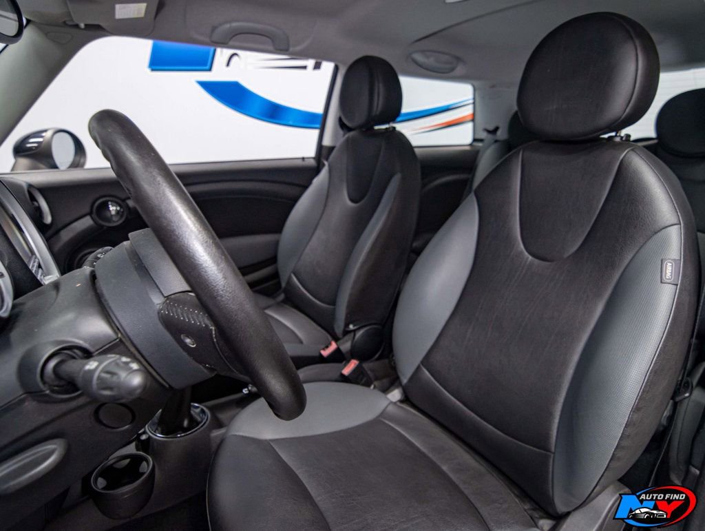 Used 2009 MINI Cooper Hardtop image 15