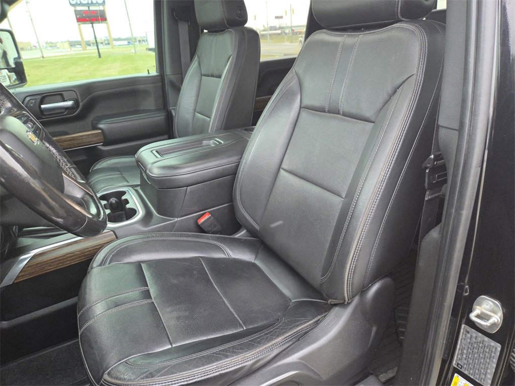 Used 2020 Chevrolet Silverado 3500 High Country w/ Z71 Off-Road Package image 23