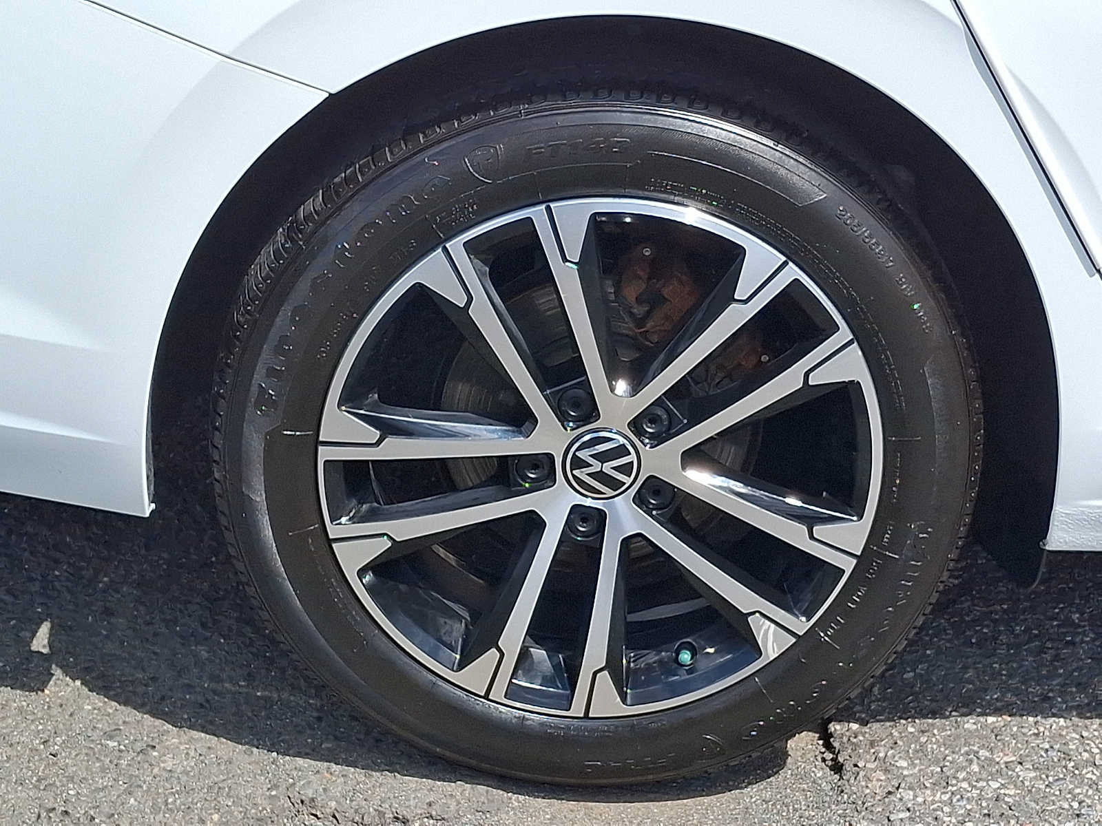 Certified 2024 Volkswagen Jetta Sport FWD image 7