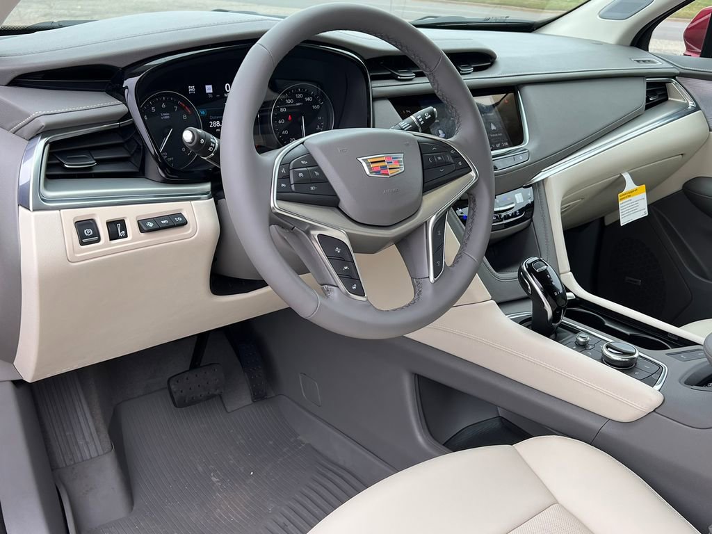 New 2026 Cadillac XT5 Premium Luxury w/ Driver Assist Package image 17