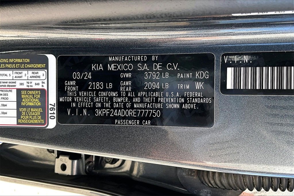 Used 2024 Kia Forte LXS w/ LXS Technology Package image 31