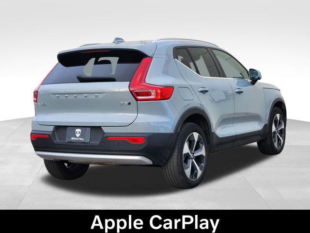 Certified 2024 Volvo XC40 B5 Plus image 9