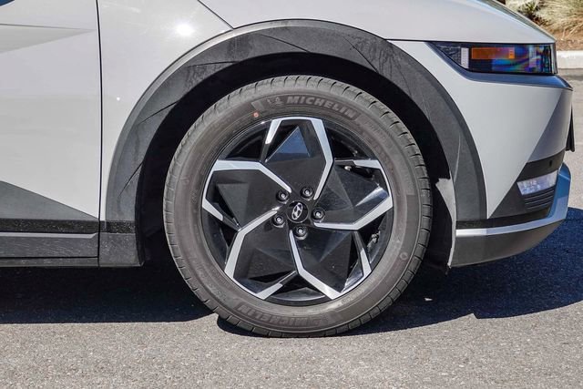 Used 2024 Hyundai Ioniq 5 SEL image 11