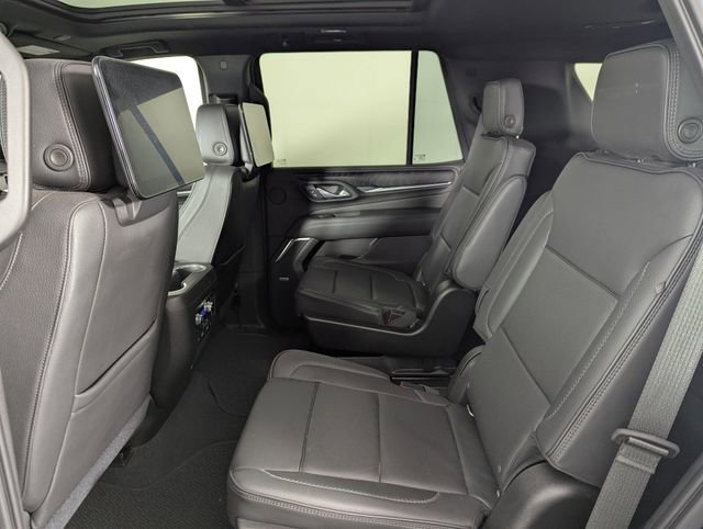 Used 2021 GMC Yukon Denali w/ Denali Ultimate Package image 17