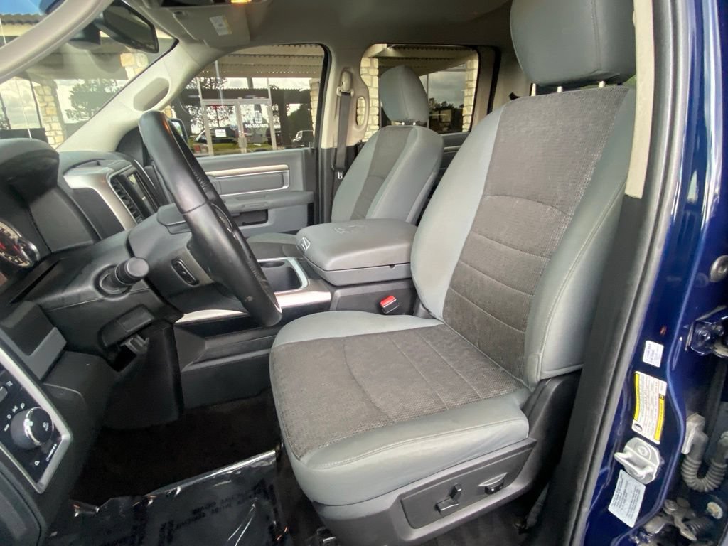 Used 2017 RAM 1500 Big Horn AWD/4WD image 22