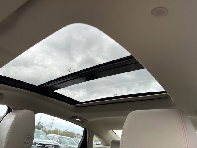 Used 2019 Buick LaCrosse Essence w/ Sun and Shade Package image 23