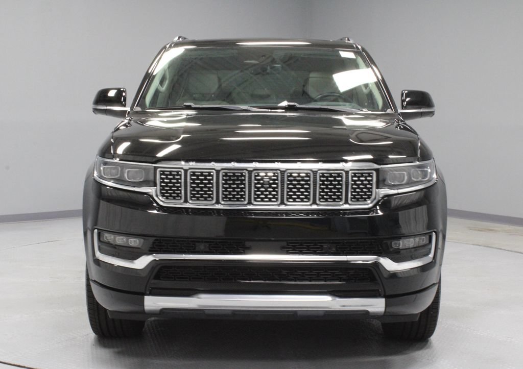 Used 2023 Jeep Grand Wagoneer Series II AWD/4WD image 8