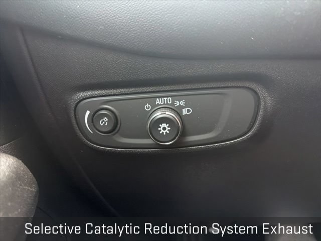 Used 2019 Chevrolet Equinox LT FWD image 38