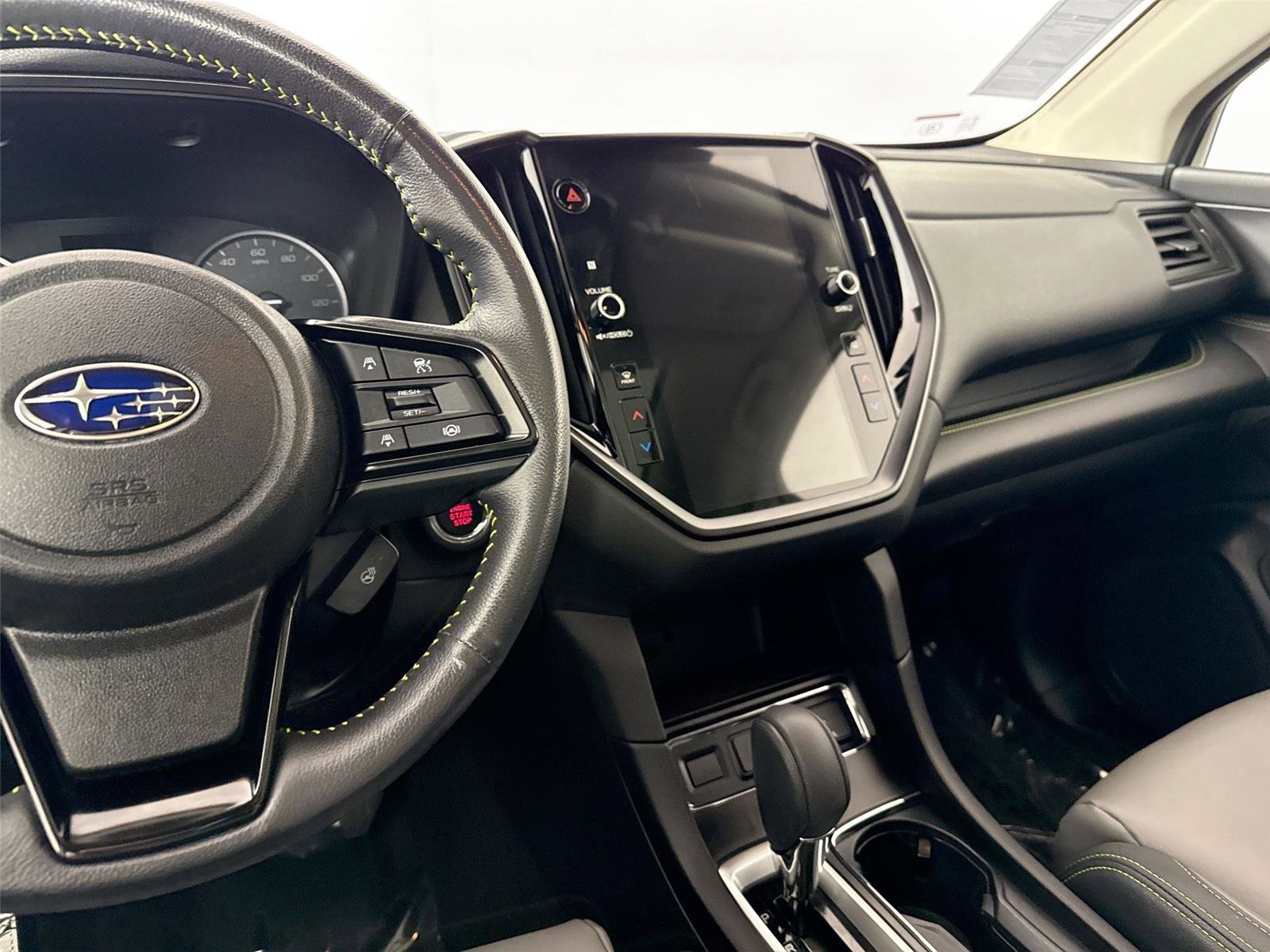 Used 2024 Subaru Ascent Onyx Edition image 33