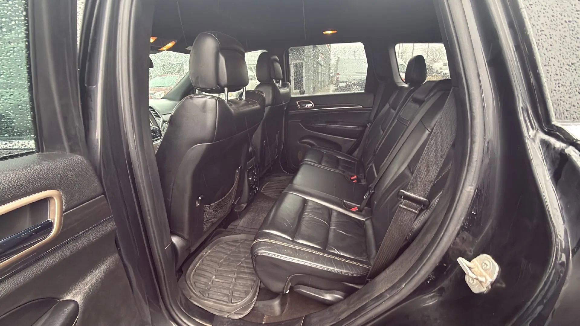 Used 2015 Jeep Grand Cherokee Limited image 12