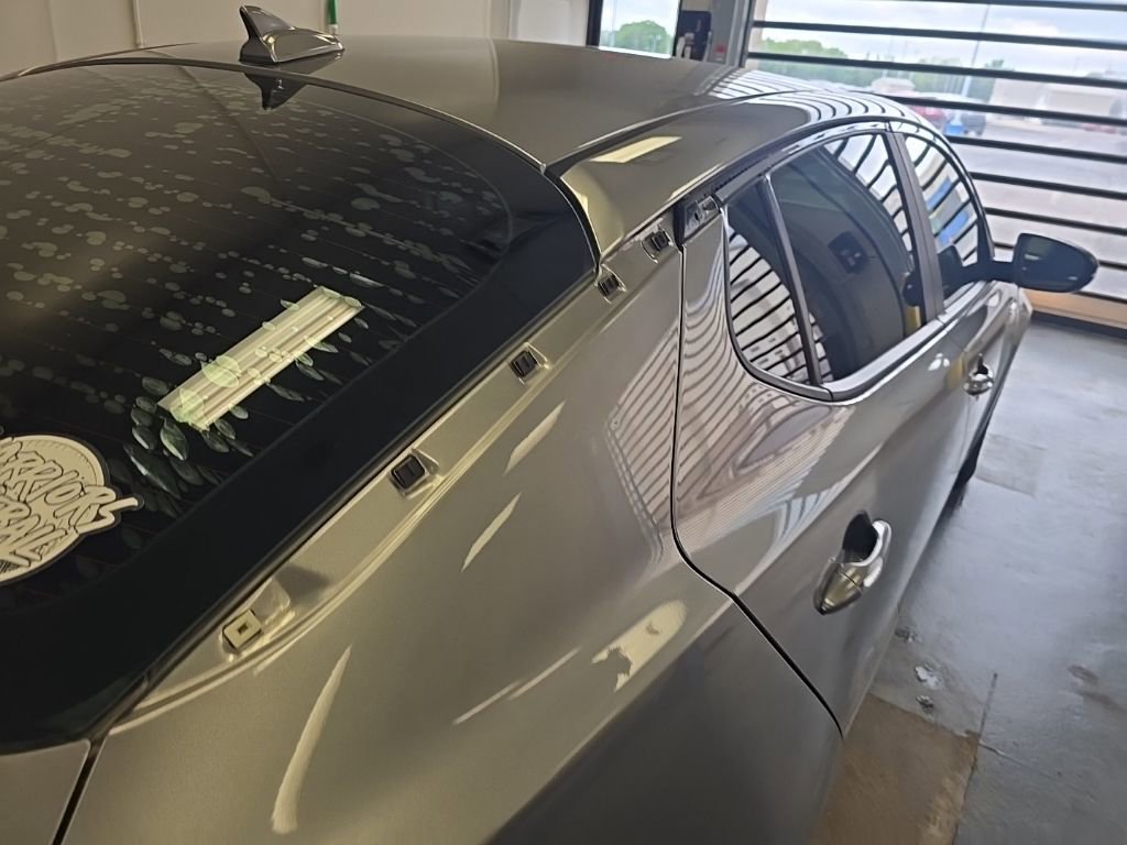 Used 2015 Kia Optima LX FWD image 9