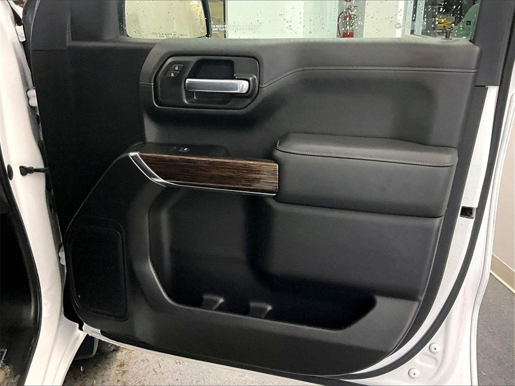 Used 2021 GMC Sierra 1500 Elevation image 12