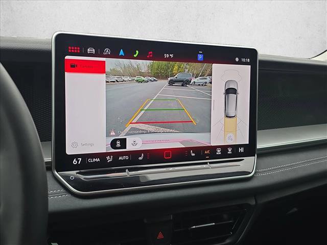 Certified 2025 Volkswagen Tiguan SE image 13