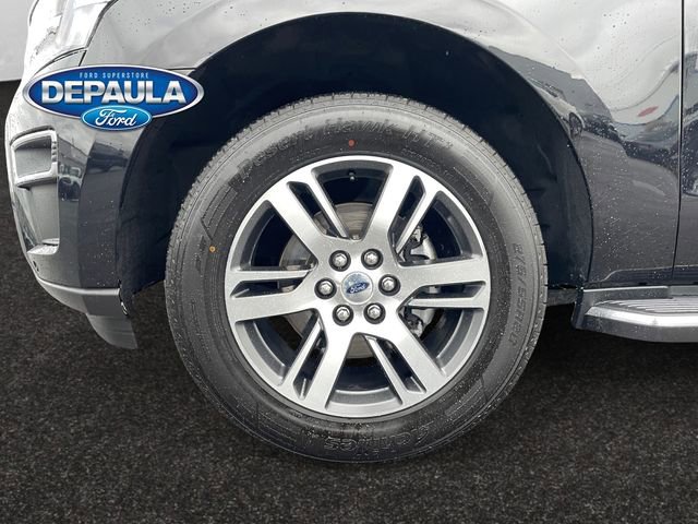 Certified 2023 Ford Expedition Limited image 18