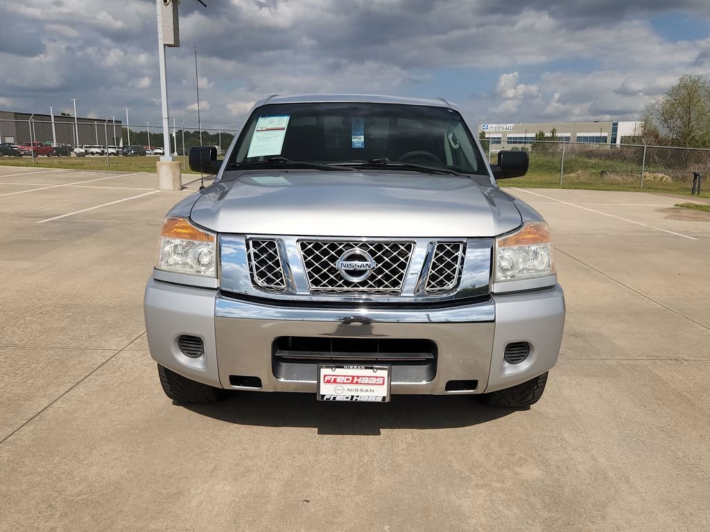 Used 2012 Nissan Titan SV image 9