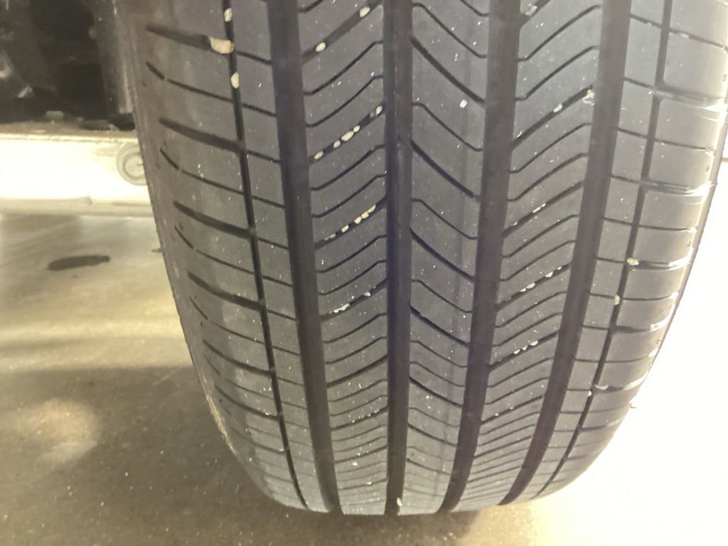 Used 2025 Ford Escape ST-Line w/ Equipment Group 301A FWD image 40