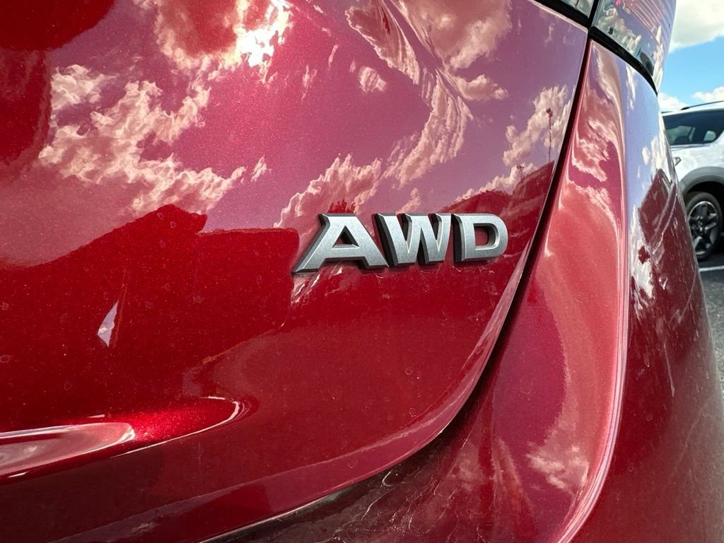 Used 2025 Nissan Altima 2.5 SR AWD/4WD image 5
