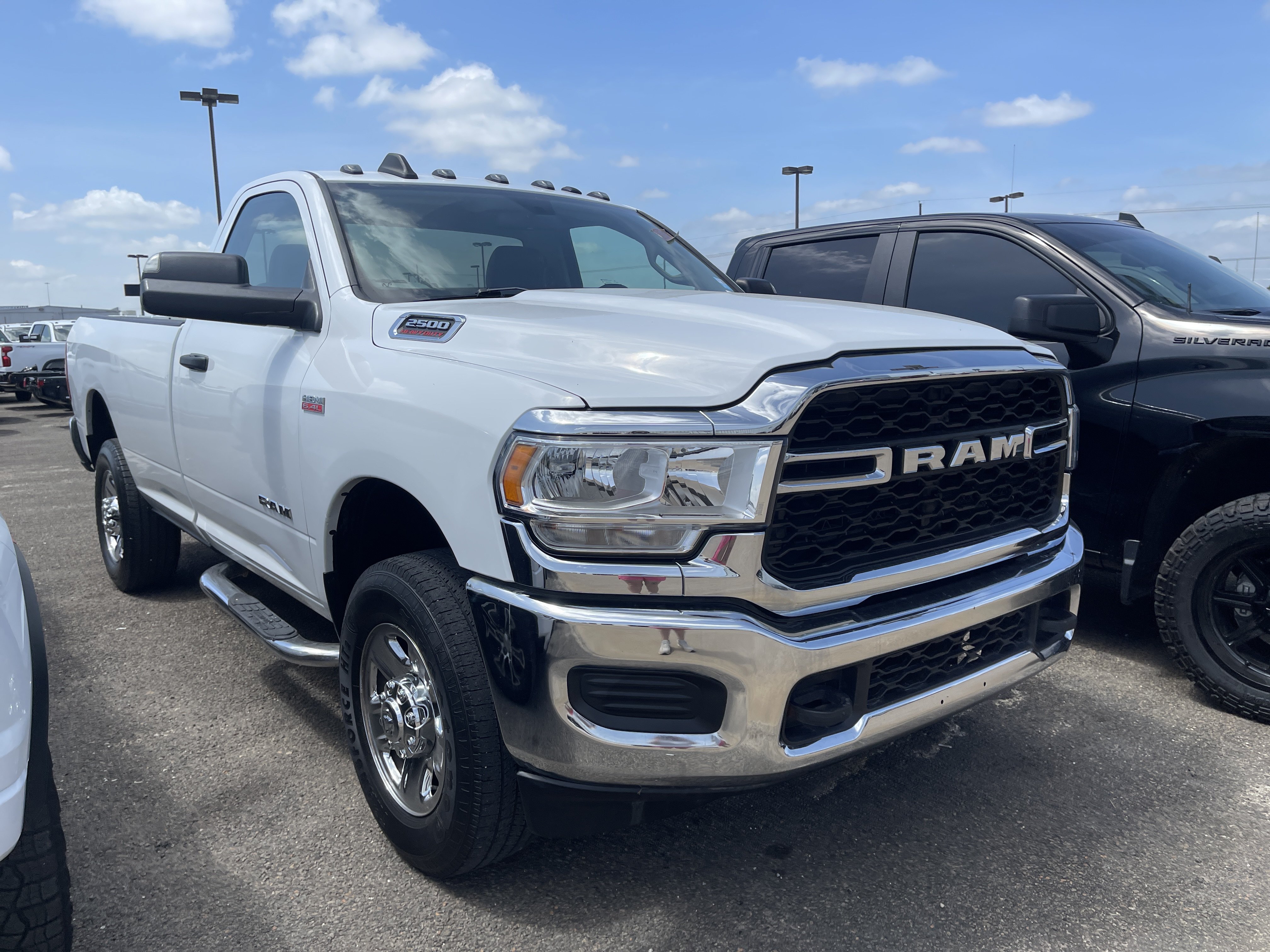 Used 2019 RAM 2500 Tradesman w/ Chrome Appearance Group AWD/4WD image 2