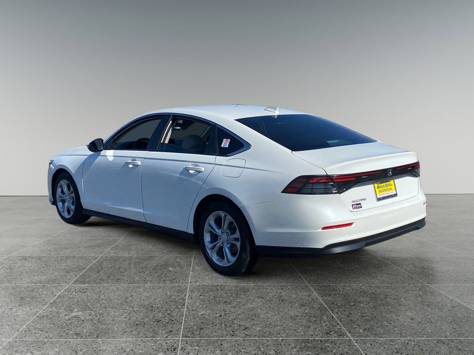 Used 2023 Honda Accord LX image 3