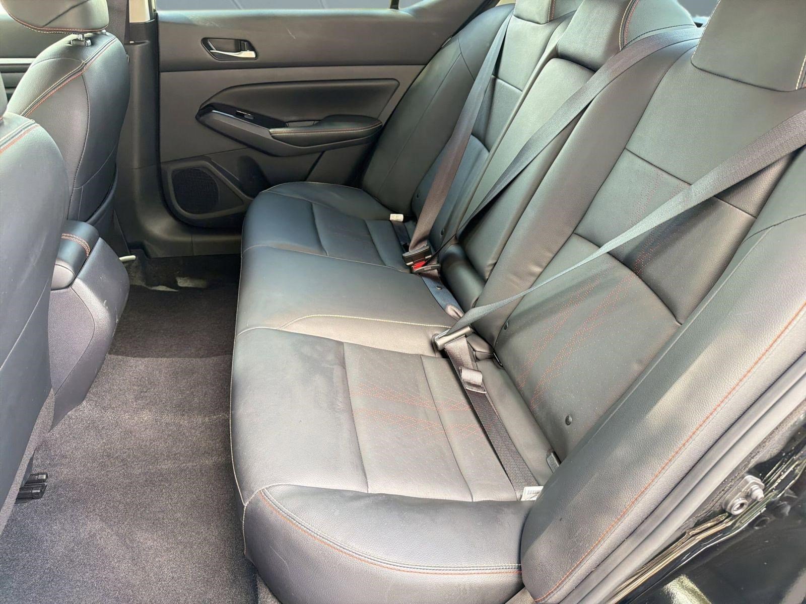 Used 2024 Nissan Altima 2.5 SR w/ SR Premium Package image 14