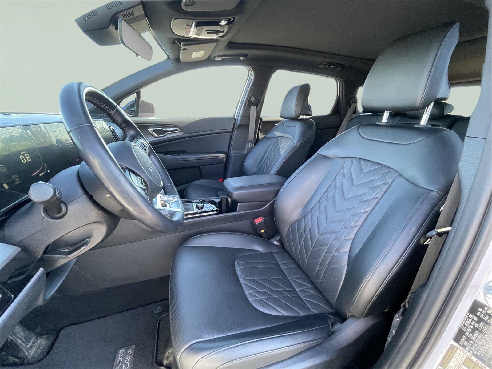 Used 2024 Kia Sportage X-Line w/ X-Line Premium Package AWD/4WD image 14