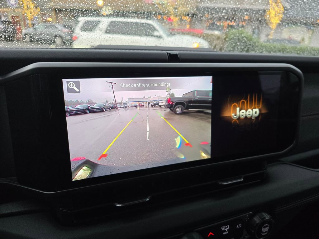 Used 2025 Jeep Gladiator Rubicon image 34