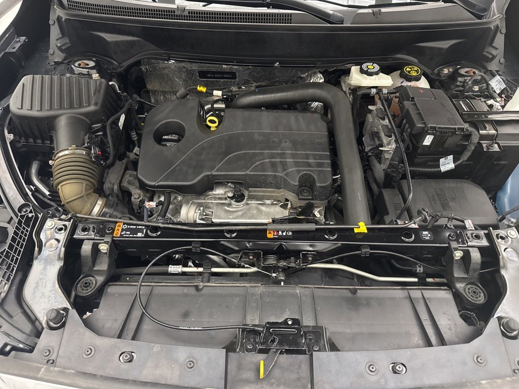 Used 2023 GMC Terrain SLE w/ Driver Convenience Package image 42