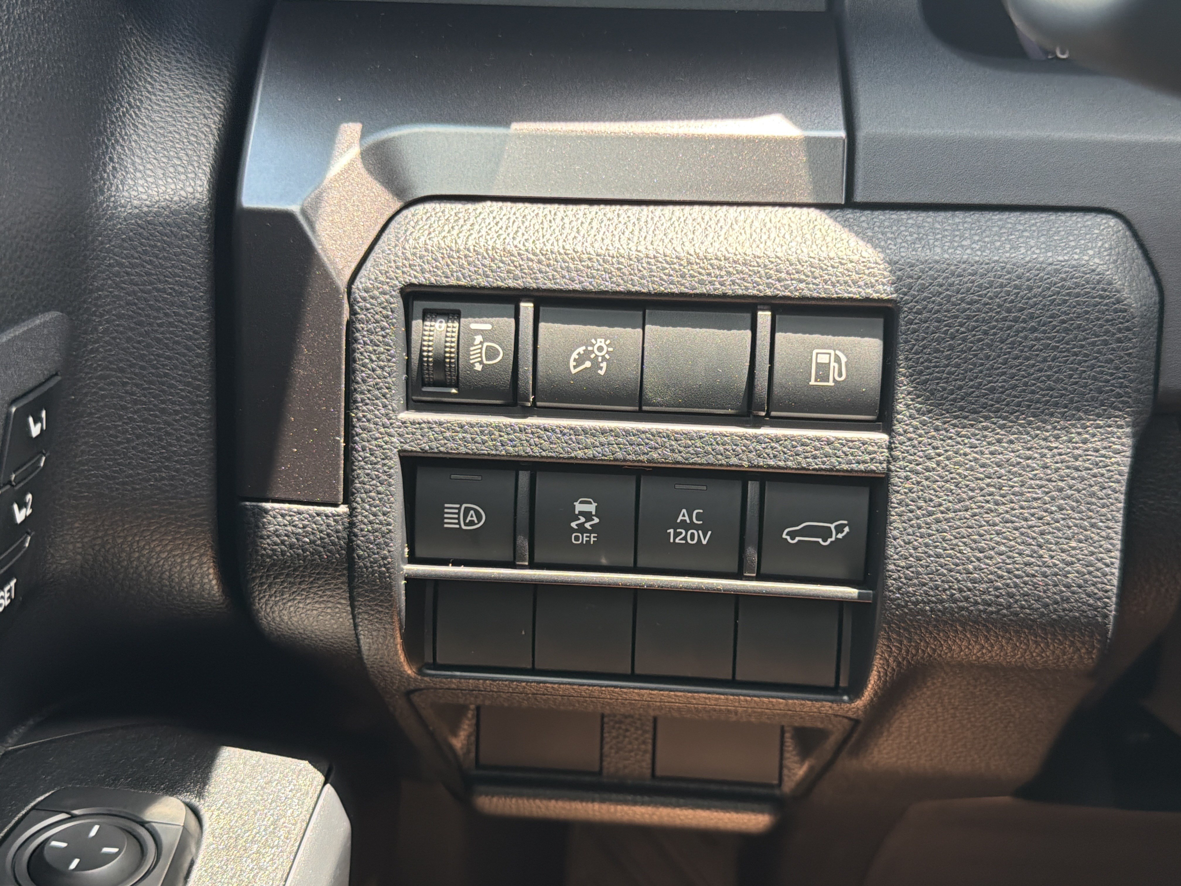 New 2026 Toyota 4Runner TRD Off-Road Premium AWD/4WD image 29
