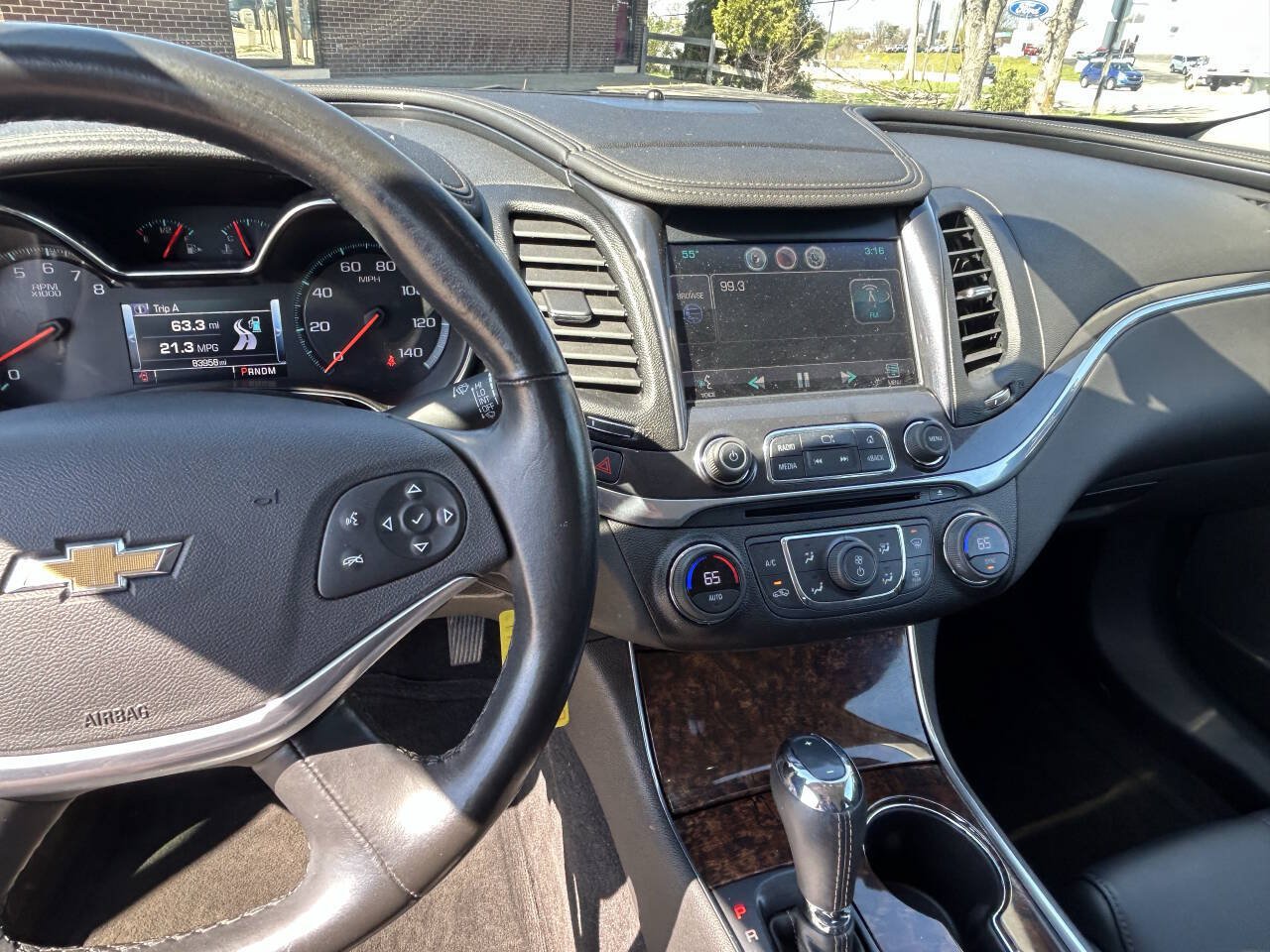 Used 2014 Chevrolet Impala LT FWD image 11