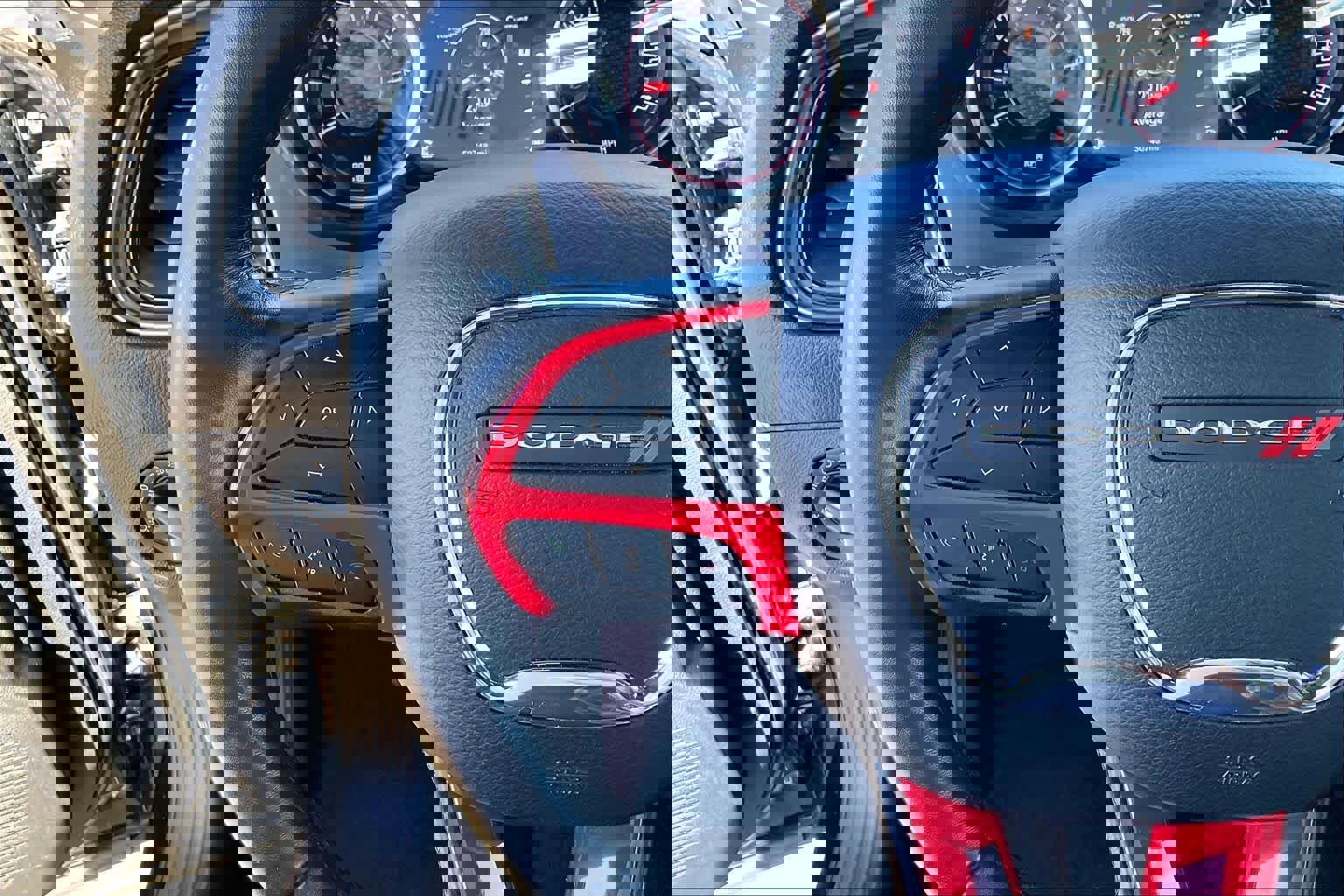 Used 2023 Dodge Challenger SXT image 21