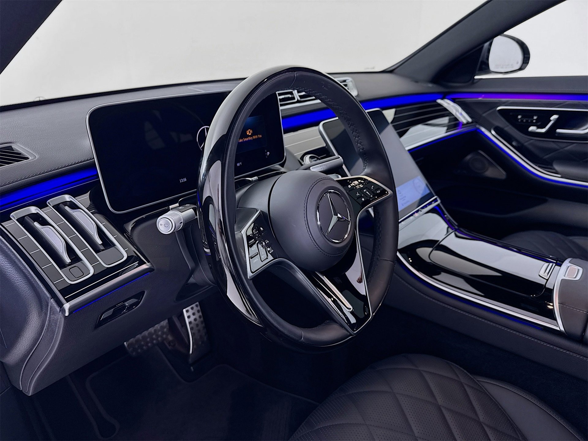 Used 2025 Mercedes-Benz S 580 4MATIC Sedan image 10