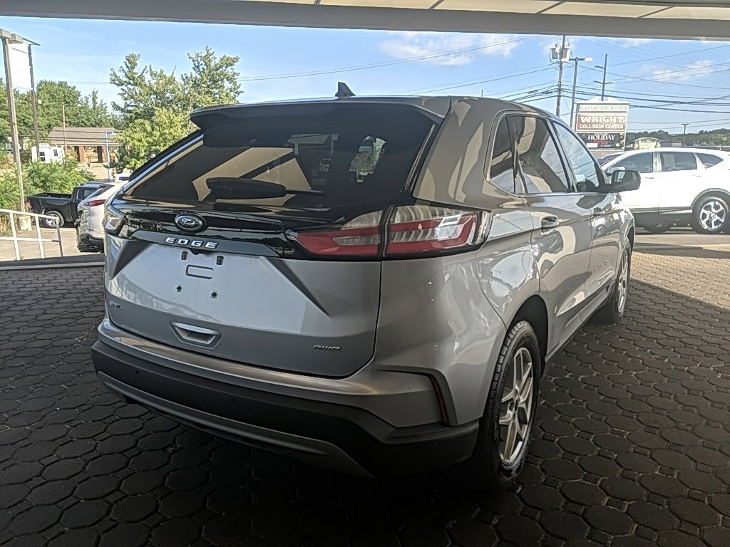 Certified 2023 Ford Edge SEL image 5