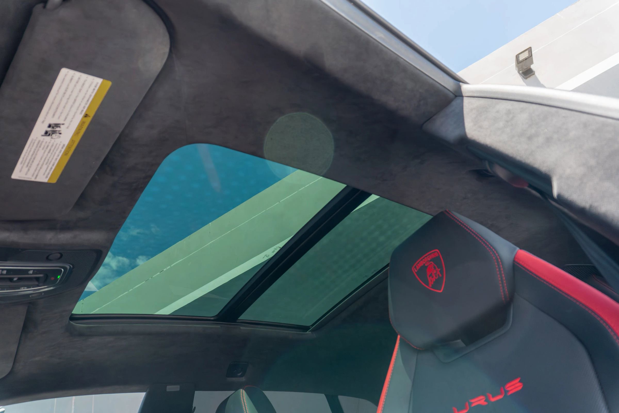 Used 2024 Lamborghini Urus S AWD/4WD image 53
