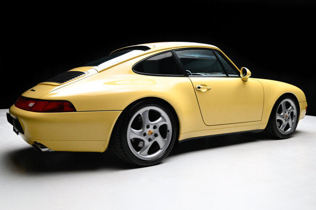 Used 1997 Porsche 911 Carrera RWD image 4