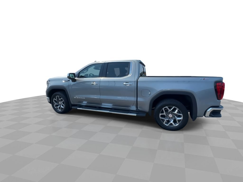 Used 2024 GMC Sierra 1500 SLT w/ SLT Premium Plus Package AWD/4WD image 5