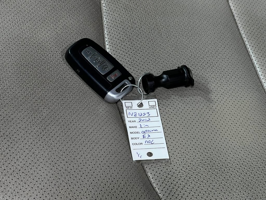 Used 2012 Kia Optima EX FWD image 34