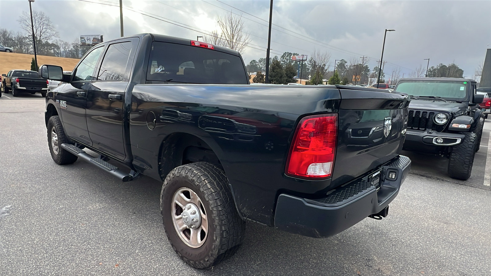 Used 2017 RAM 2500 Tradesman image 10