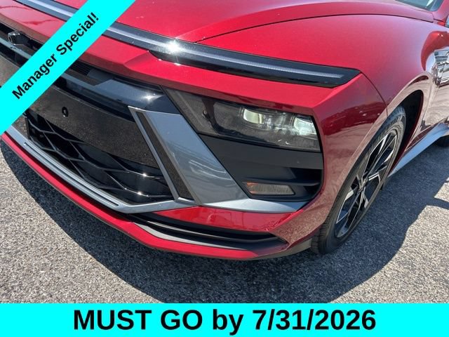 Used 2025 Hyundai Sonata SEL FWD image 9