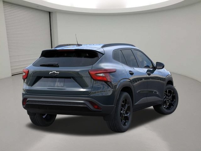 New 2026 Chevrolet Trax LT w/ Driver Confidence Package FWD image 4