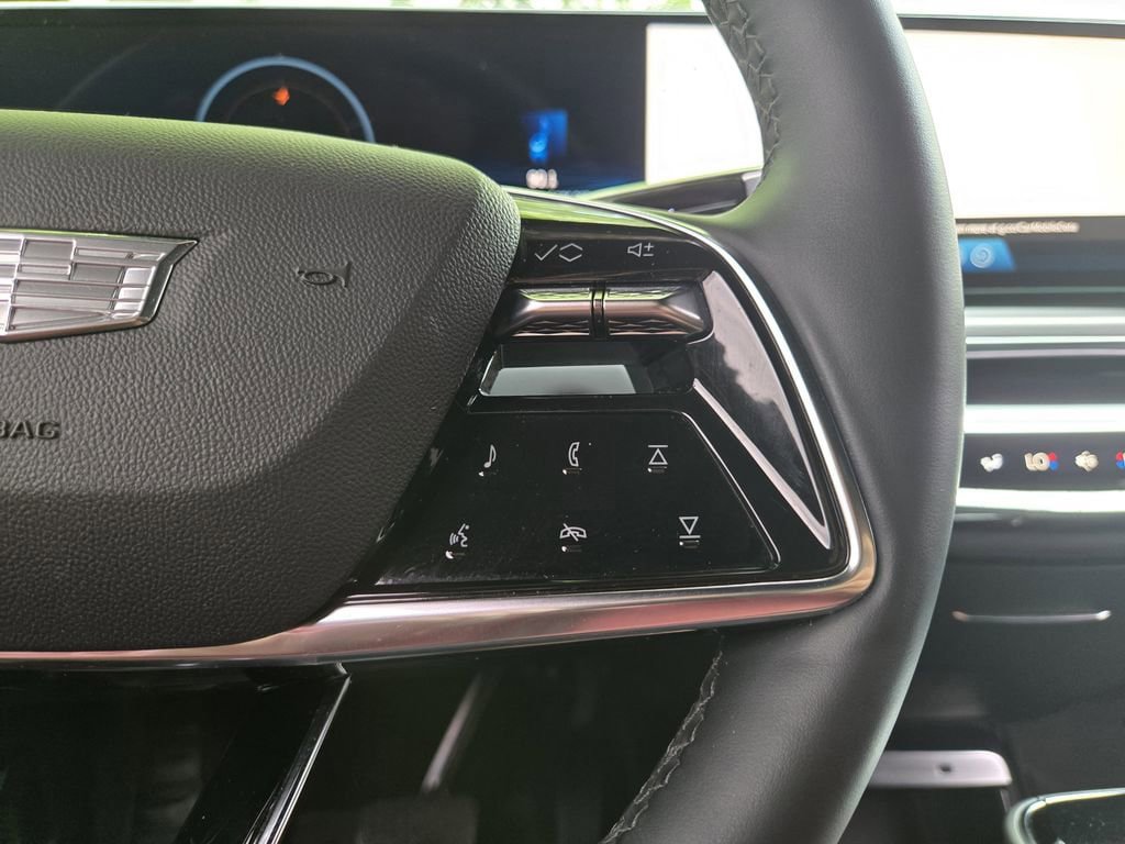 Certified 2024 Cadillac Lyriq Sport AWD/4WD image 18
