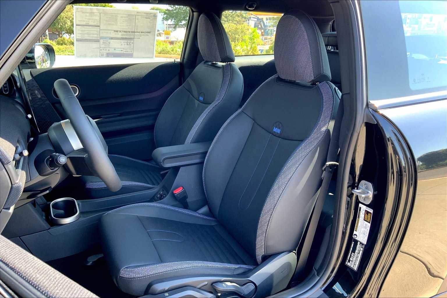 New 2026 MINI Cooper 2-Door Hardtop image 9