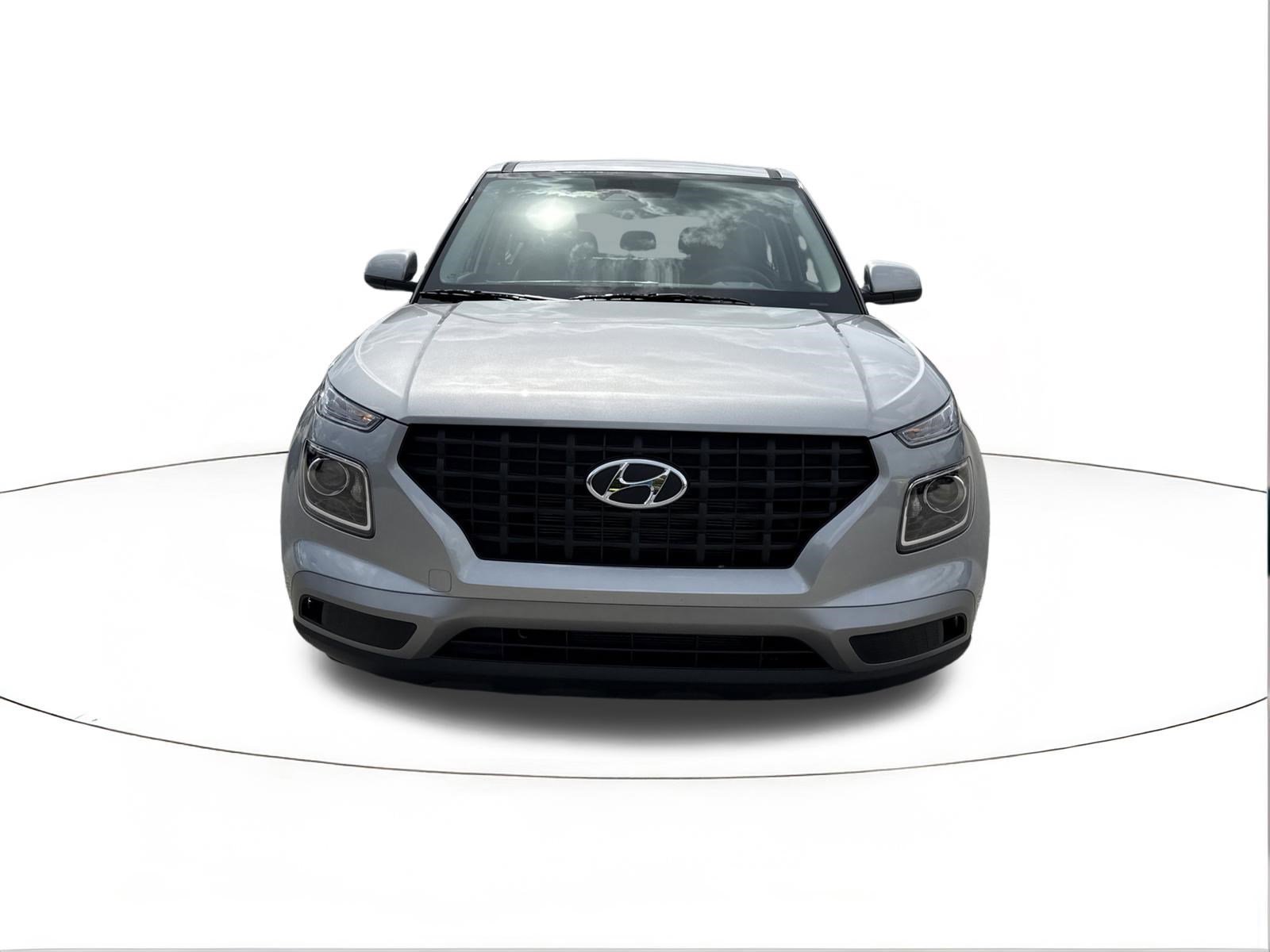 New 2026 Hyundai Venue SE image 8