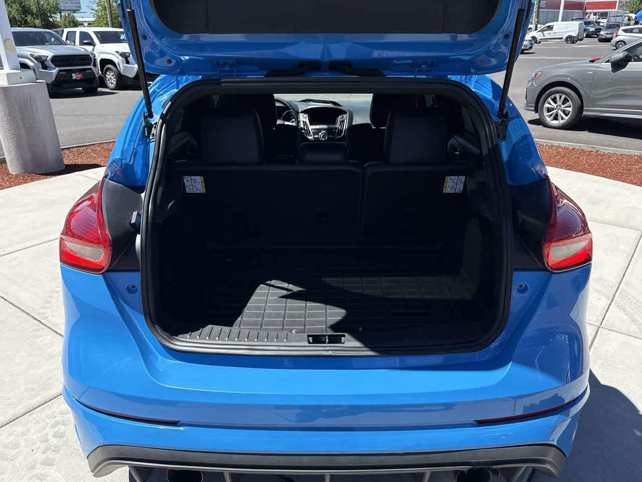 Used 2017 Ford Focus RS AWD/4WD image 6