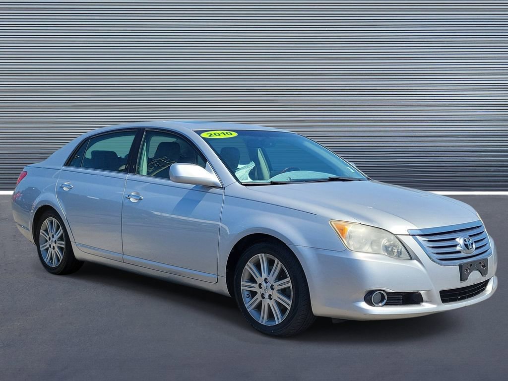 Used 2010 Toyota Avalon Limited FWD image 2