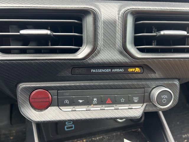 Used 2024 Ford Mustang Coupe image 11