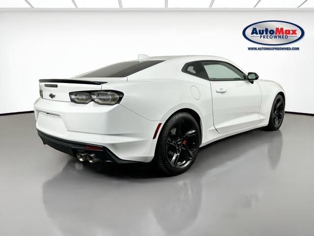 Used 2021 Chevrolet Camaro LT w/ RS Package image 2