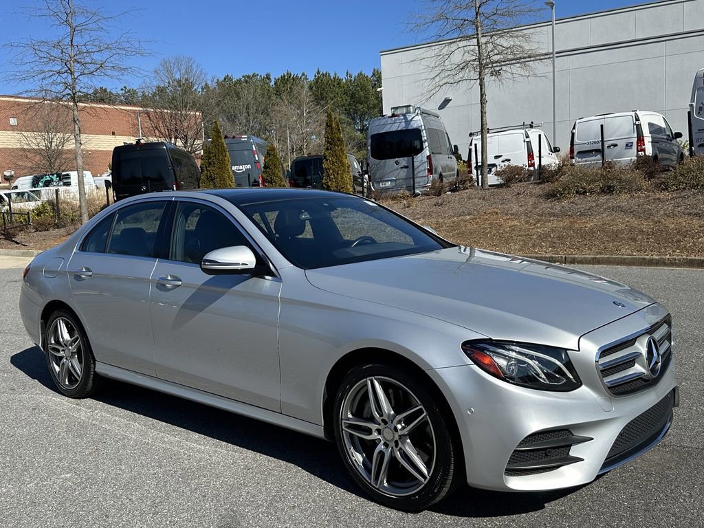 Used 2017 Mercedes-Benz E 300 image 2