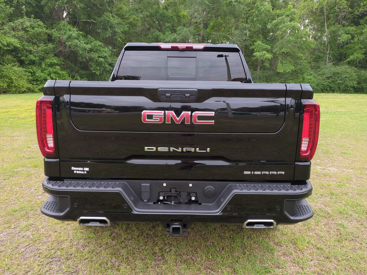 Used 2024 GMC Sierra 1500 Denali w/ Denali Reserve Package AWD/4WD image 5