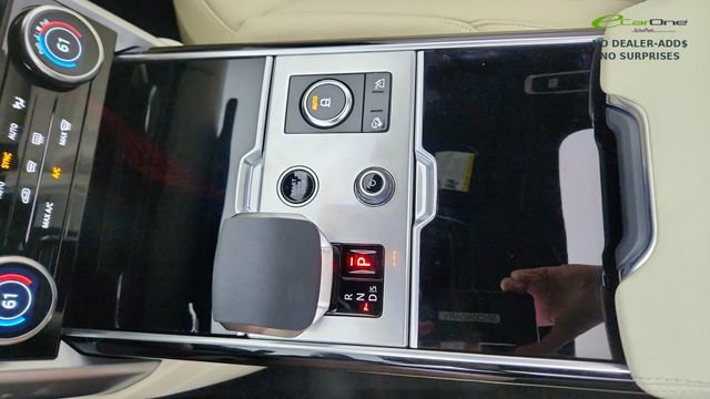 Used 2023 Land Rover Range Rover SE AWD/4WD image 47
