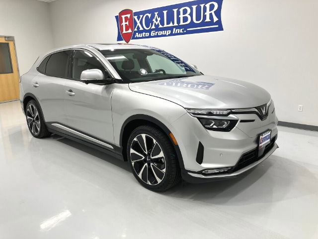 Used 2023 VinFast VF 8 Plus AWD/4WD image 3